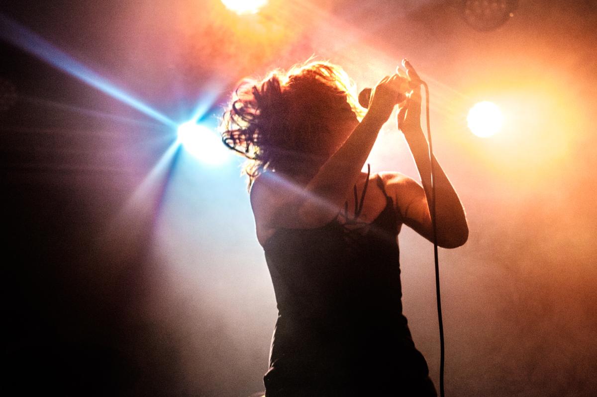 Estrons @ Rock City, 11th September 2018