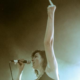Estrons