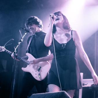 Estrons