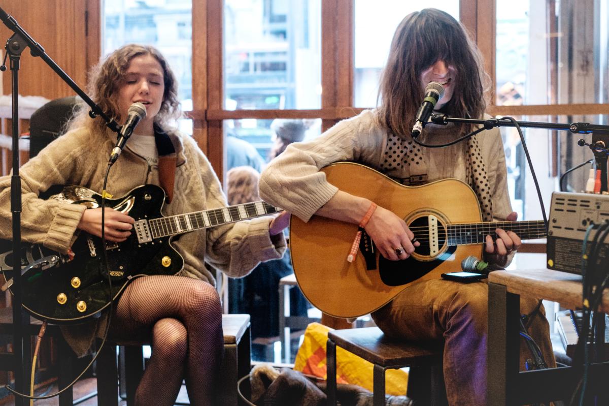 Jimi Mack and Alice Robbins @ Hockley Hustle, 28th October 2018
