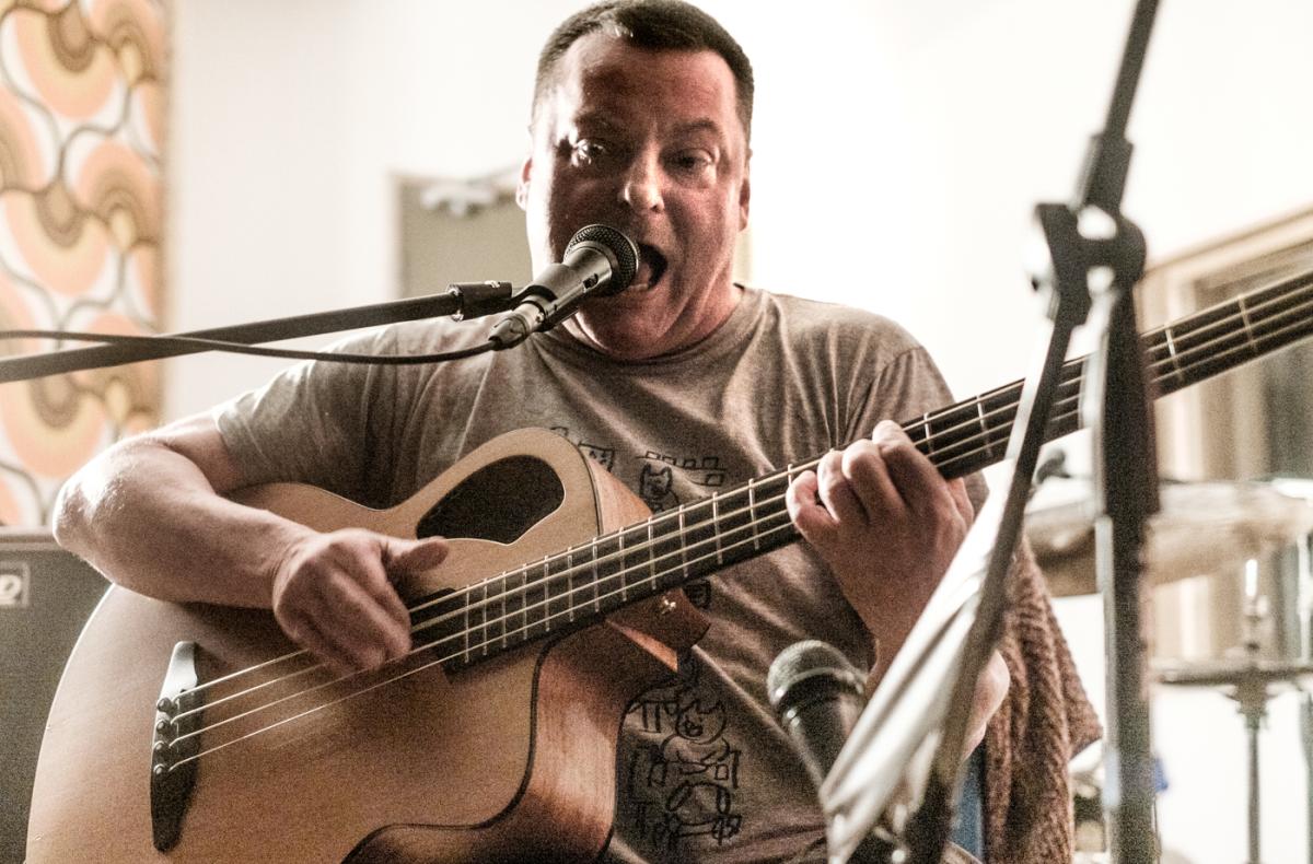 Howie Reeve @ Dubrek Studio, 5th April 2019