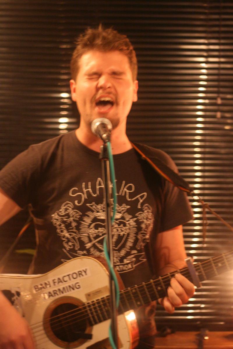 Alex and the Christopher Hale Band @ Pepper Rocks, 30th July 2014