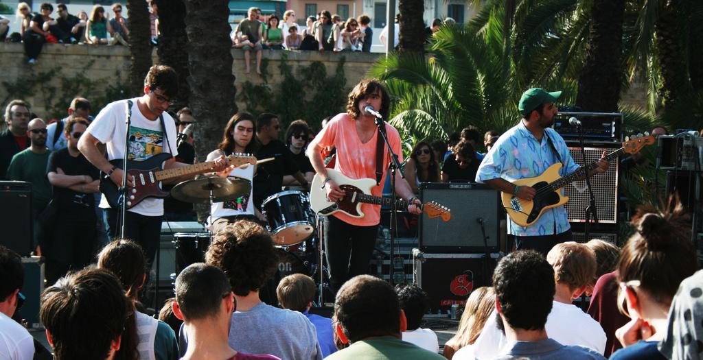Real Estate @ Joan Miro Parc, 30th May 2010