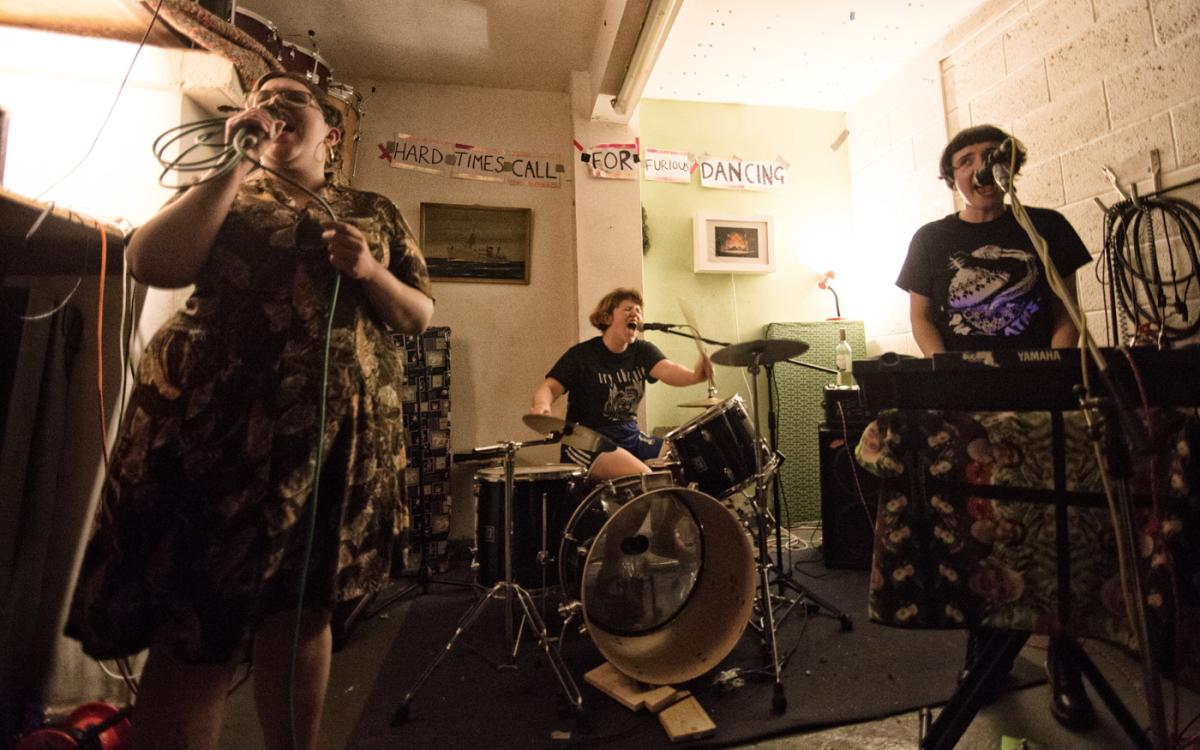 Towel @ The Audacious Art Experiment, 5th July 2016