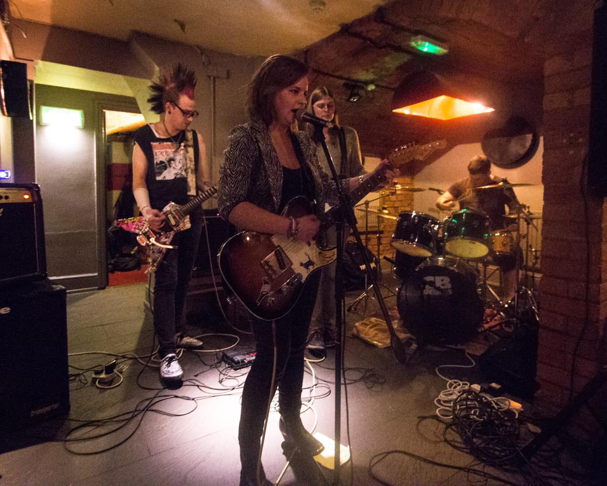 Bad Vibes @ Femmington Spa Queer Fest, The Robbins Well, 24th October 2015