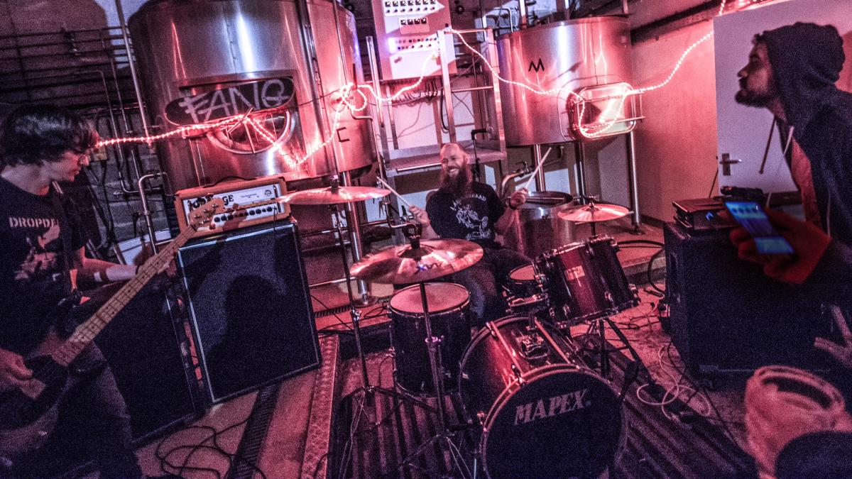 Bloody Head @ Black Iris Brewery, 20th May 2017